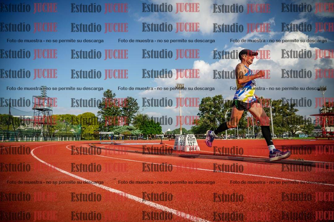 Fotos de los 3000 m llanos de varones