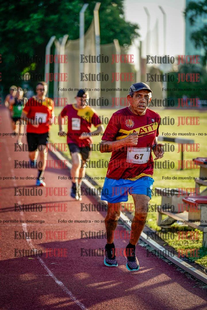 Fotos de los 3000 m llanos de varones