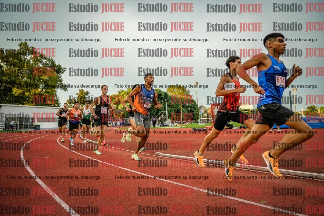 Fotos de los 1500 m llanos de varones