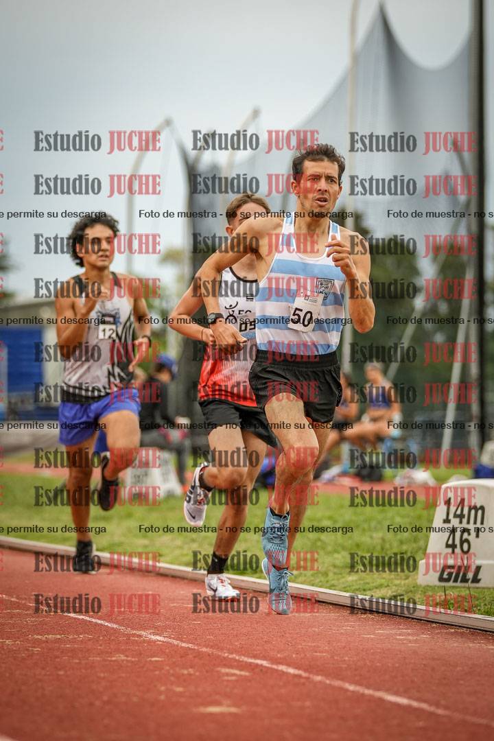 Fotos de los 3000 m llanos de varones