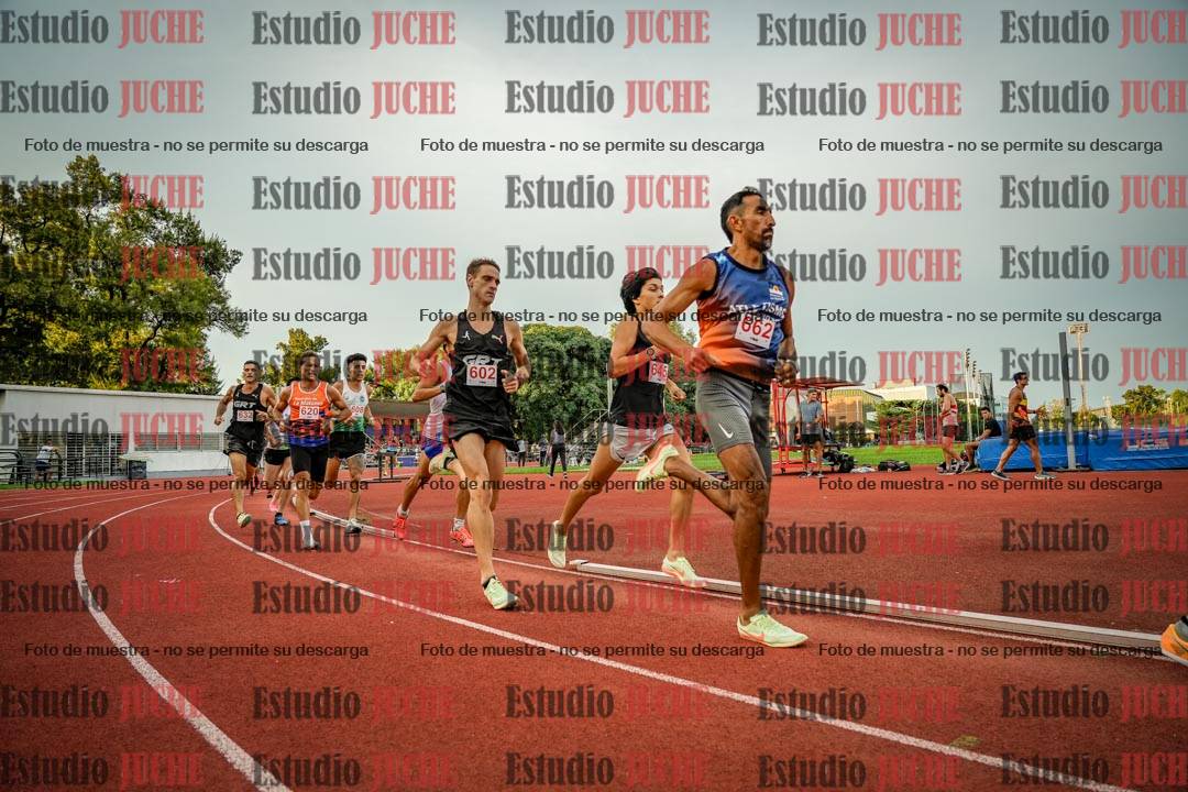 Fotos de los 1500 m llanos de varones