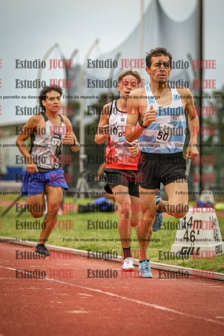 Fotos de los 3000 m llanos de varones