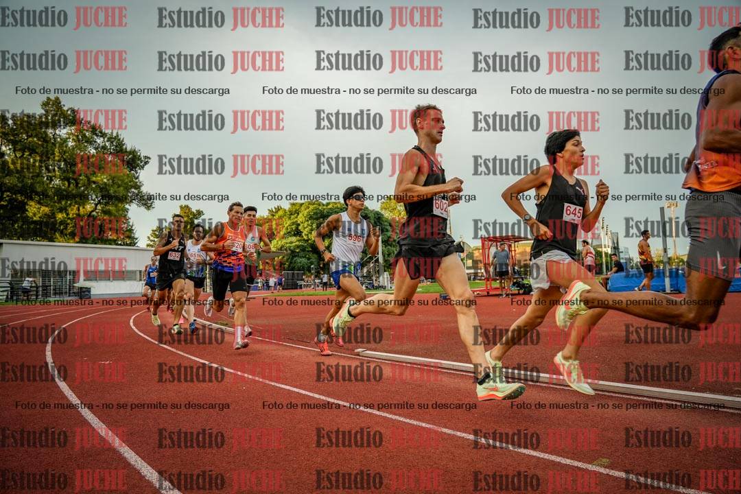 Fotos de los 1500 m llanos de varones