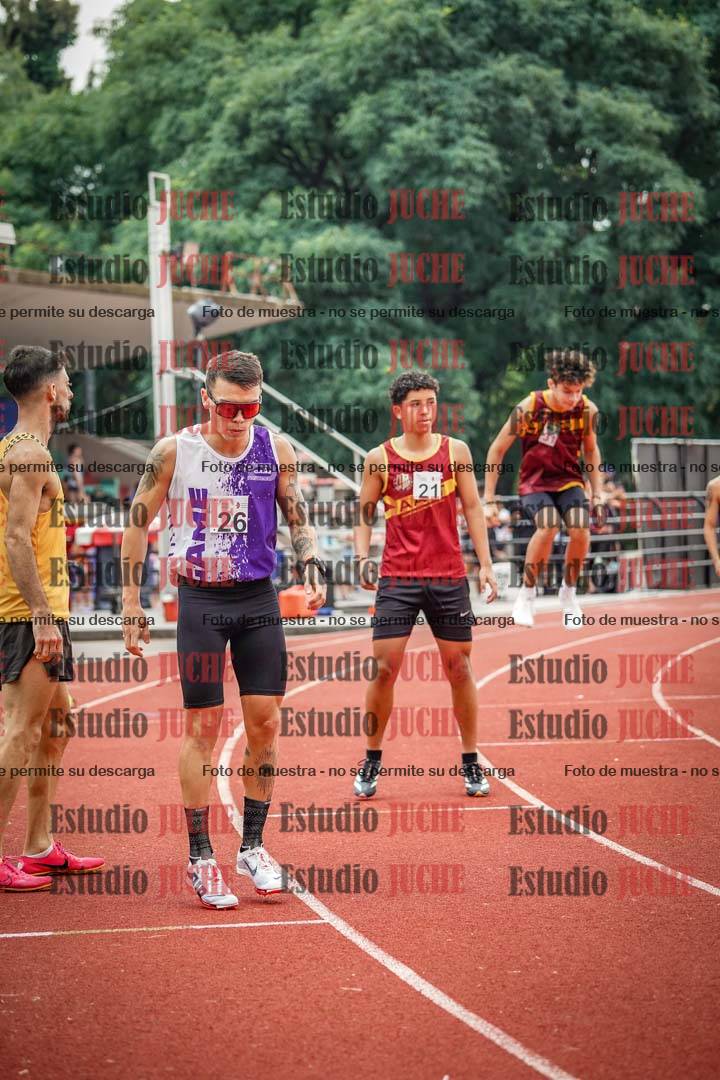 Fotos de los 800 m de varones