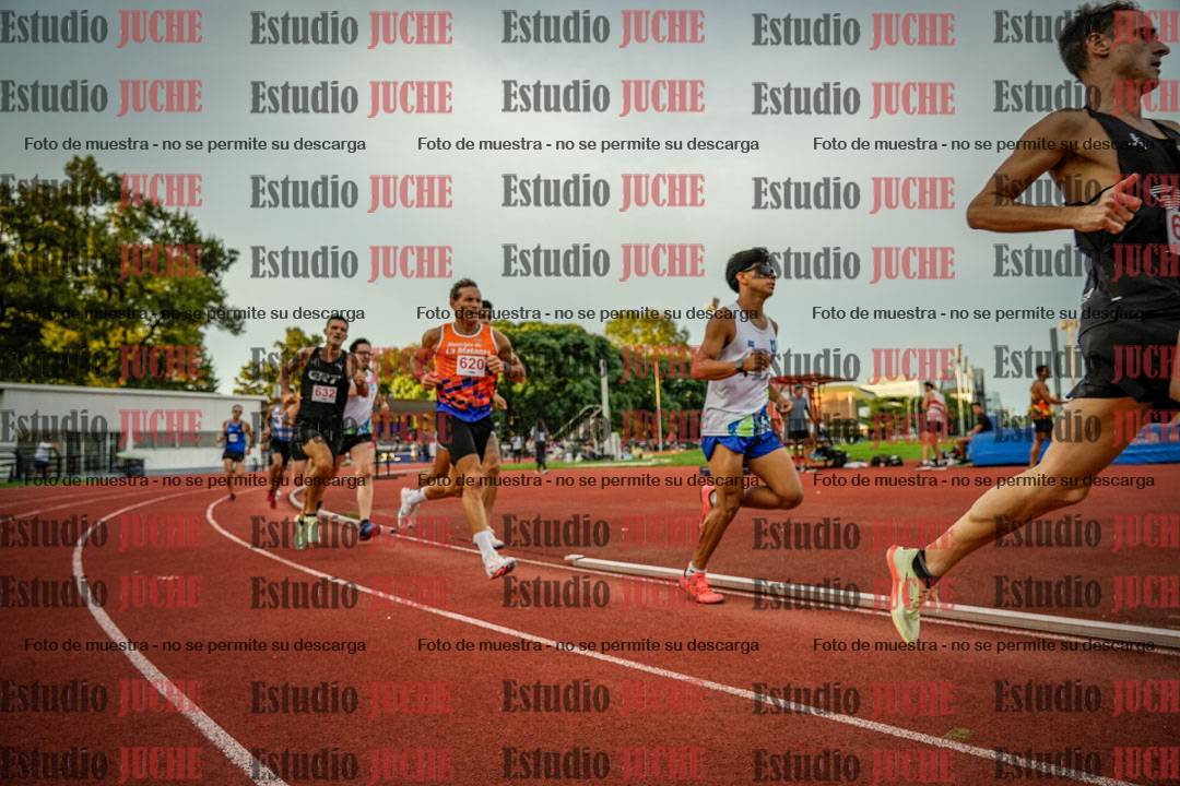 Fotos de los 1500 m llanos de varones