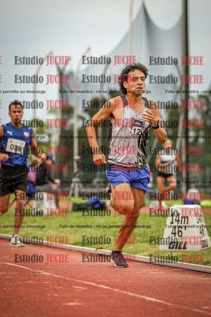 Fotos de los 3000 m llanos de varones