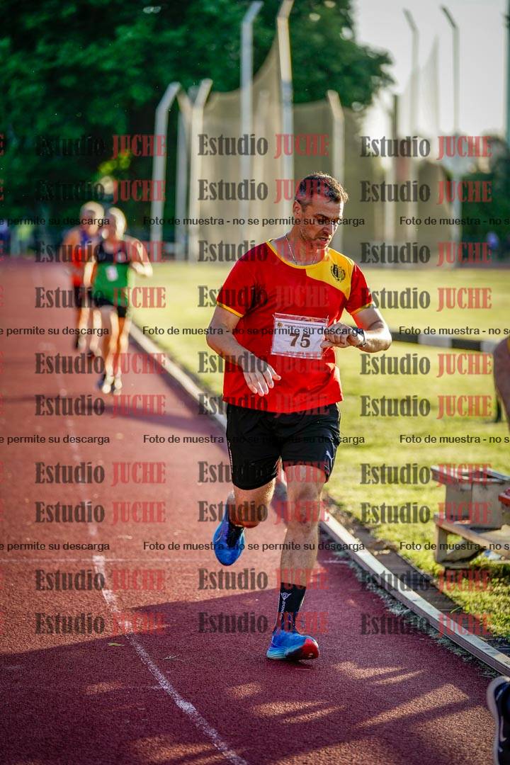 Fotos de los 3000 m llanos de varones