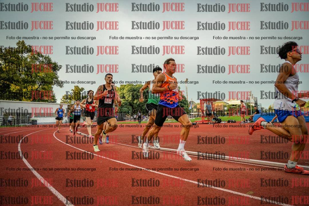 Fotos de los 1500 m llanos de varones