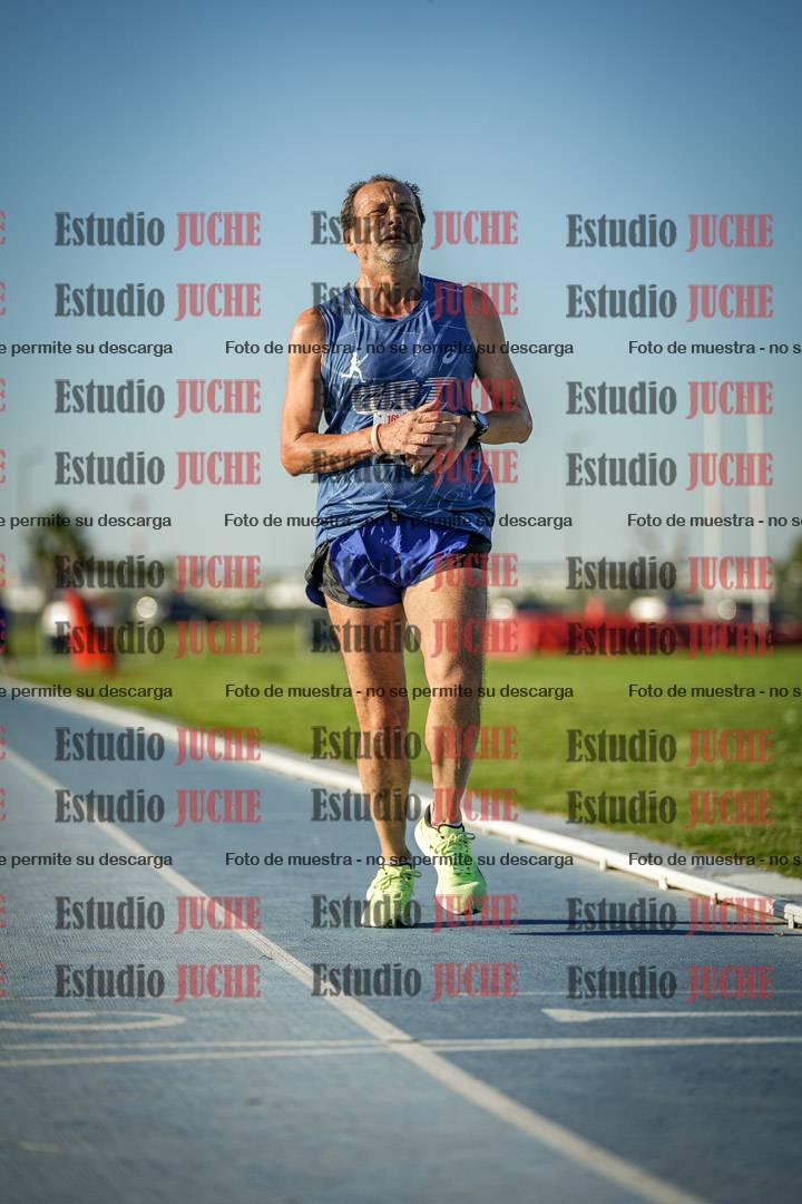 Fotos de los 3000 m llanos de varones