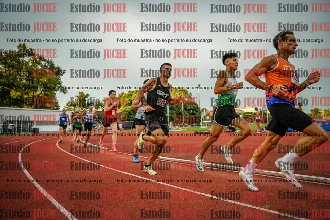 Fotos de los 1500 m llanos de varones