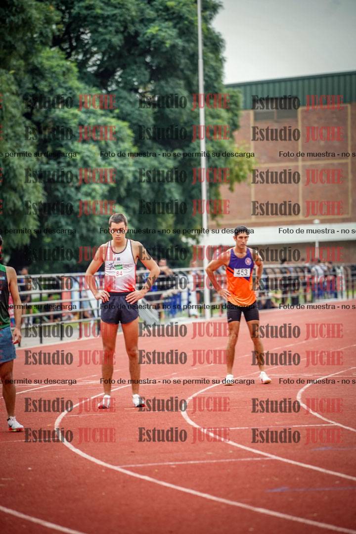 Fotos de los 800 m de varones