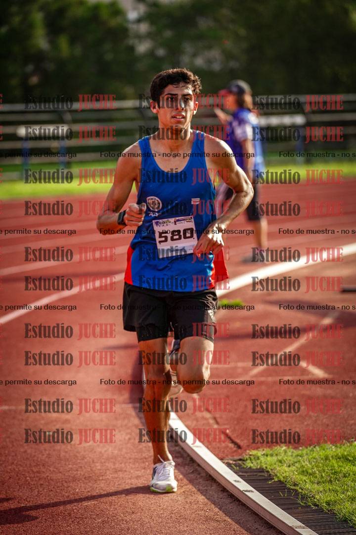 Fotos de los 3000 m llanos de varones