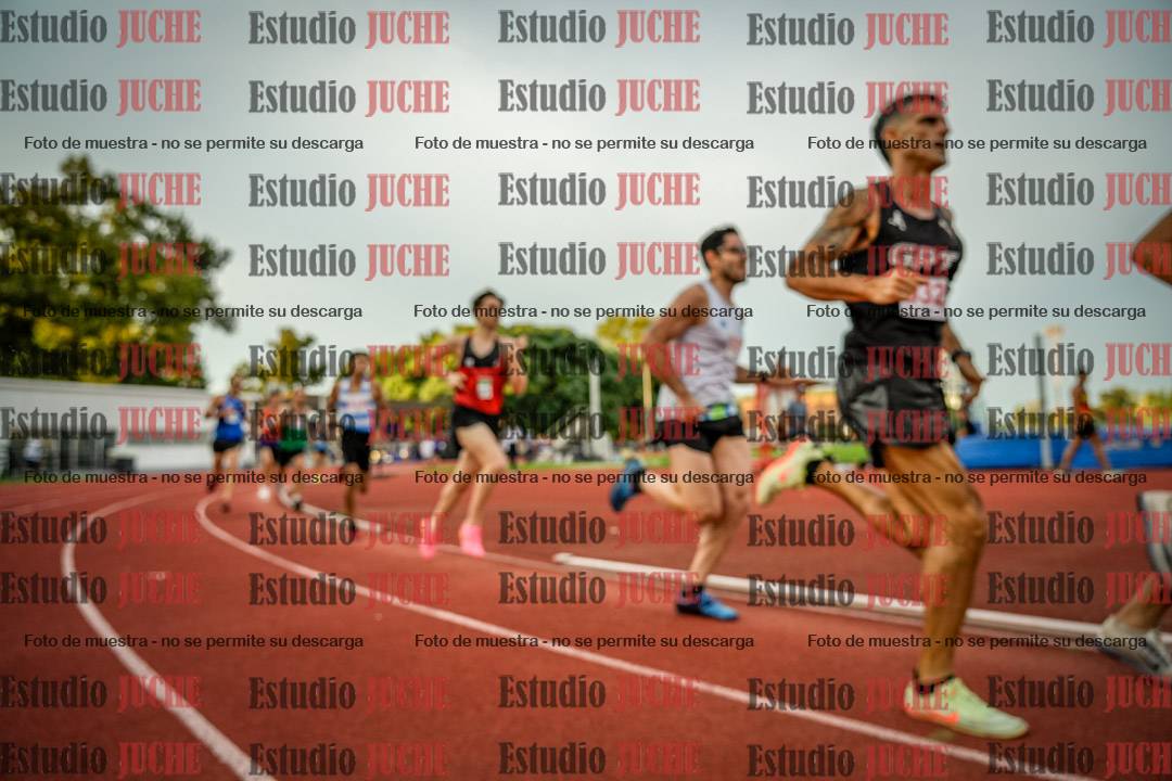 Fotos de los 1500 m llanos de varones