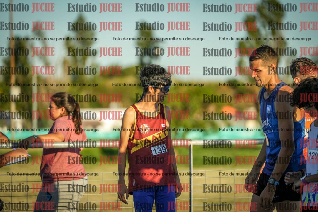 Fotos de los 1500 m llanos de varones