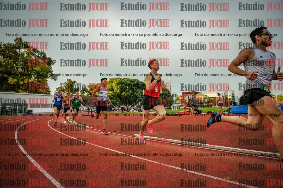 Fotos de los 1500 m llanos de varones