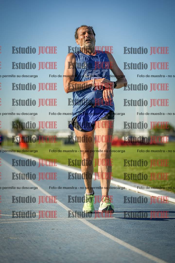 Fotos de los 3000 m llanos de varones