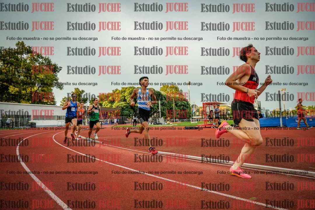Fotos de los 1500 m llanos de varones