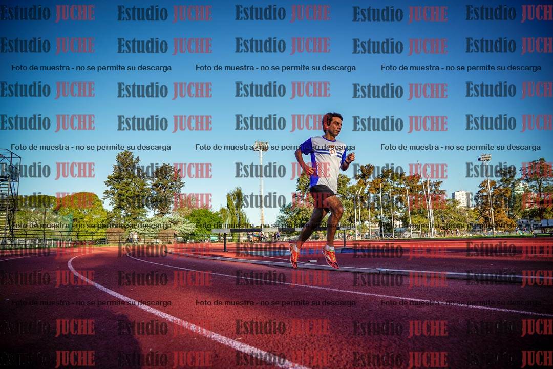 Fotos de los 3000 m llanos de varones
