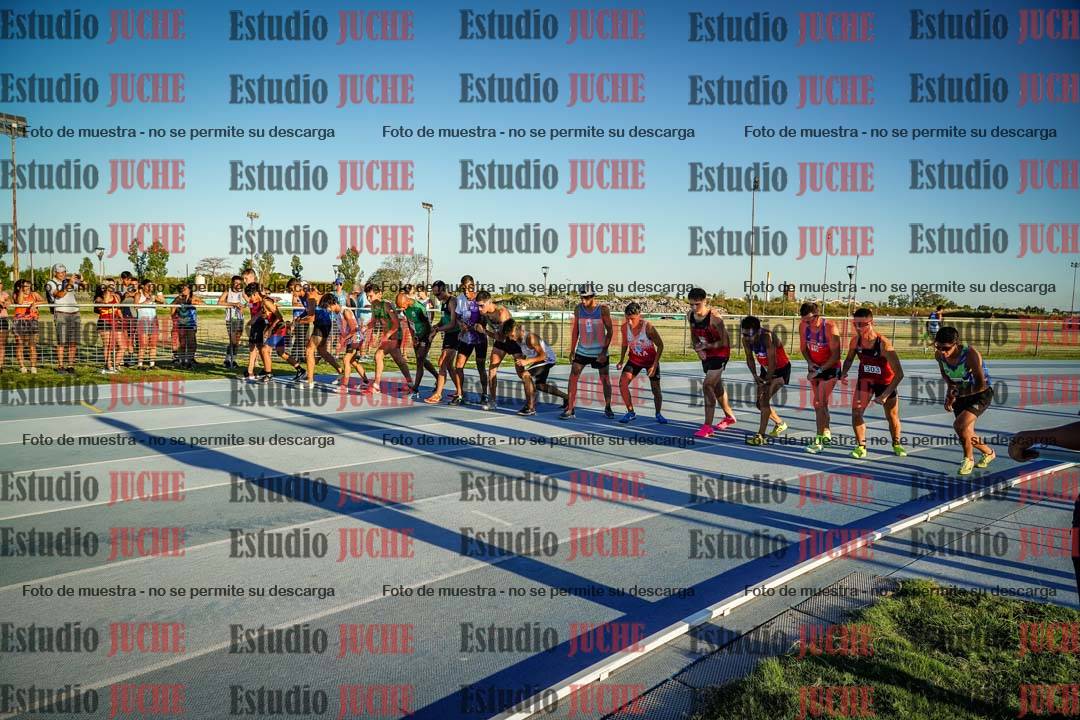 Fotos de los 1500 m llanos de varones