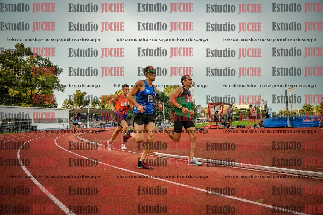 Fotos de los 1500 m llanos de varones