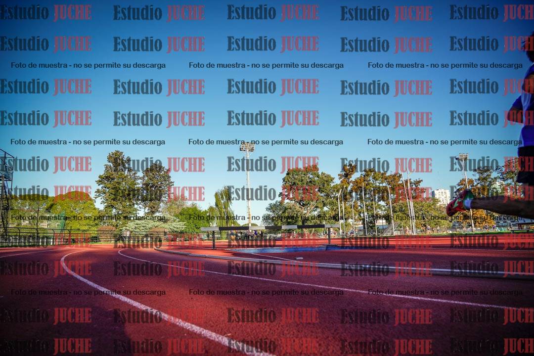 Fotos de los 3000 m llanos de varones