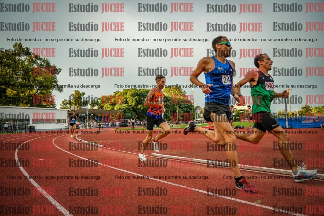 Fotos de los 1500 m llanos de varones