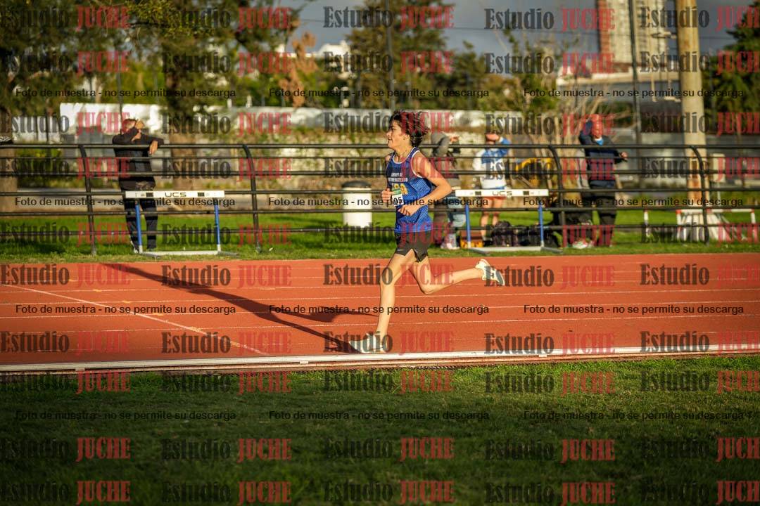 Fotos de los 3000 m llanos de varones