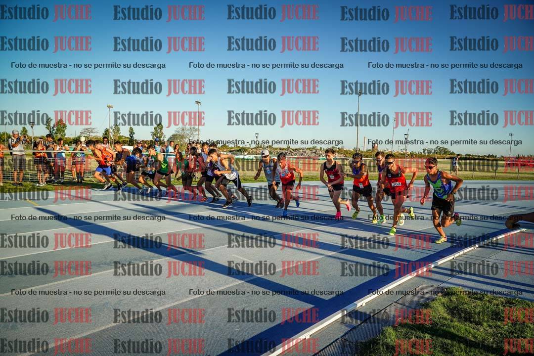 Fotos de los 1500 m llanos de varones