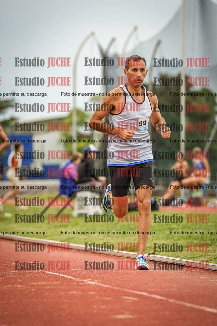 Fotos de los 3000 m llanos de varones