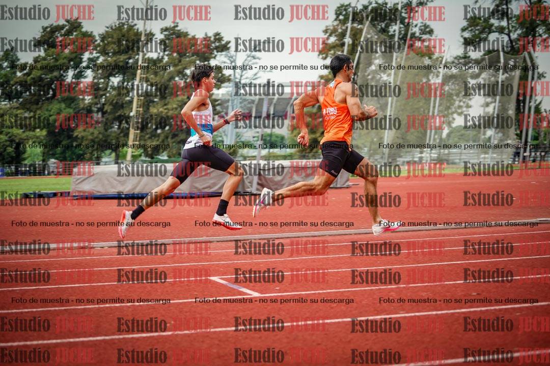 Fotos de los 800 m de varones