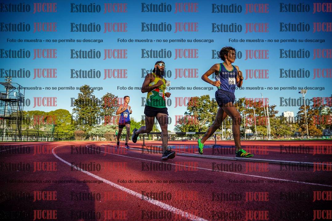 Fotos de los 3000 m llanos de varones