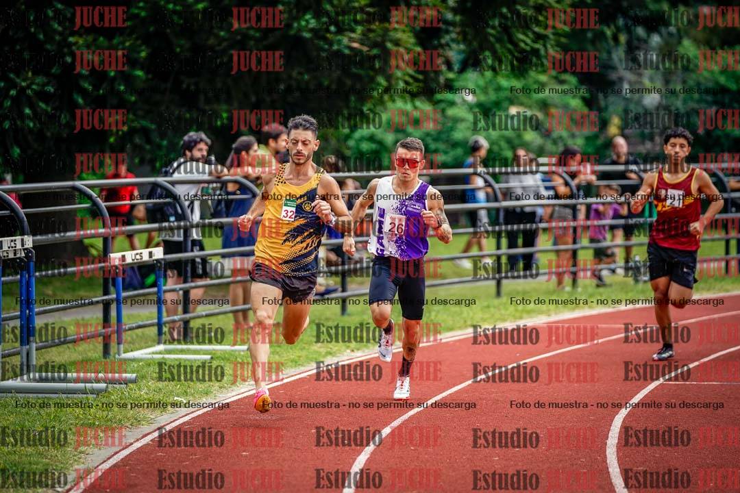 Fotos de los 800 m de varones