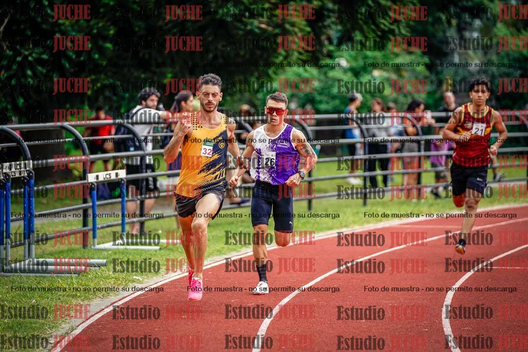 Fotos de los 800 m de varones