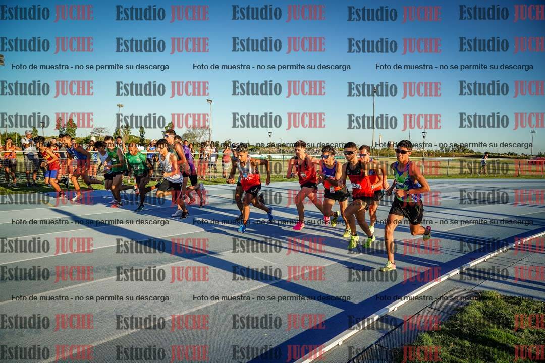 Fotos de los 1500 m llanos de varones