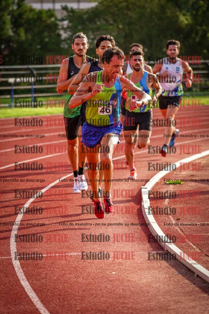 Fotos de los 3000 m llanos de varones