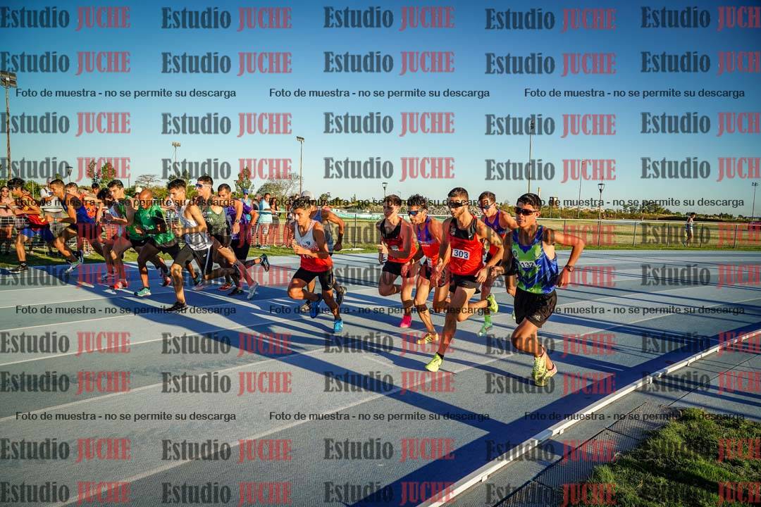 Fotos de los 1500 m llanos de varones