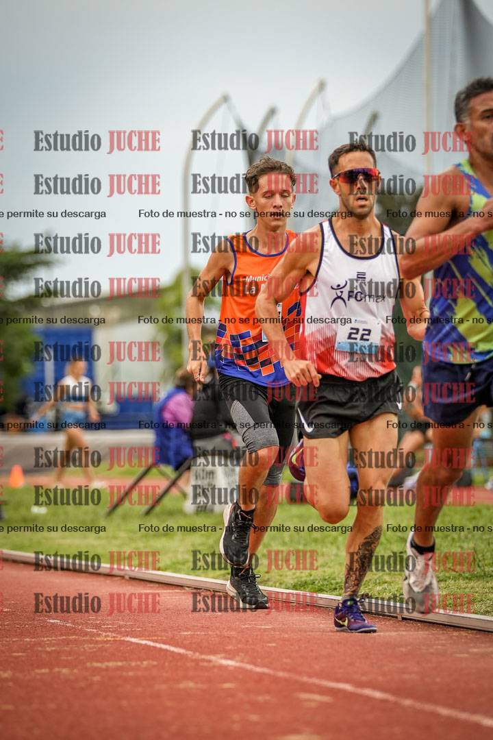 Fotos de los 3000 m llanos de varones
