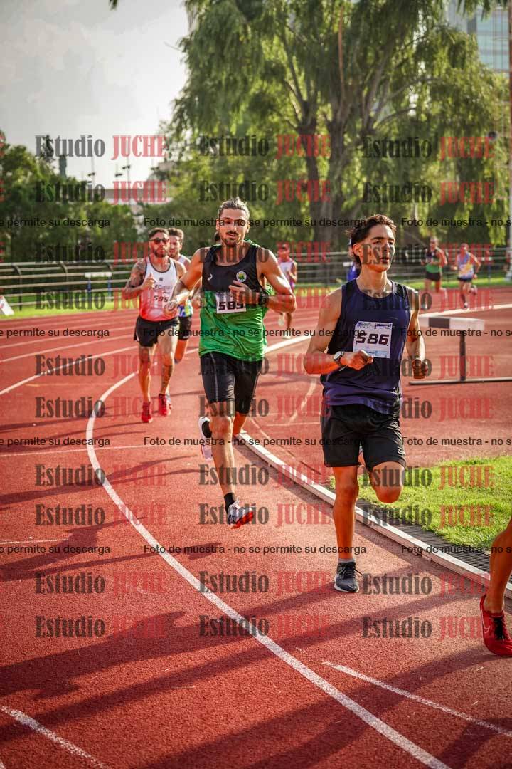 Fotos de los 3000 m llanos de varones