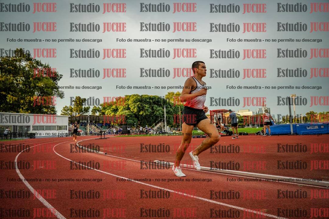 Fotos de los 1500 m llanos de varones