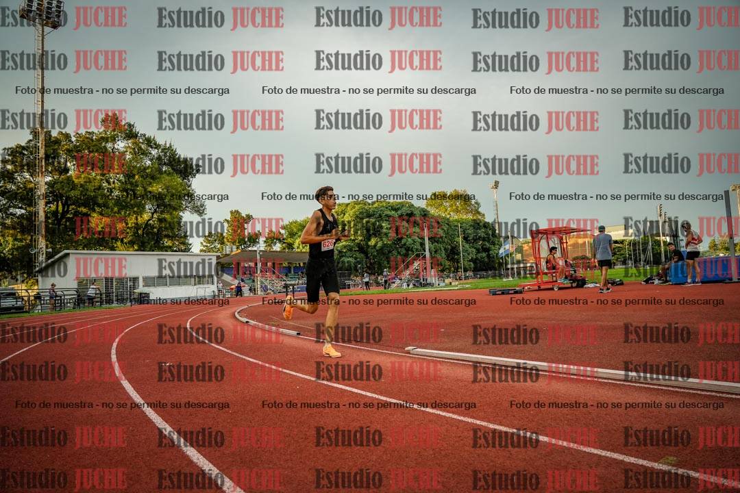 Fotos de los 1500 m llanos de varones
