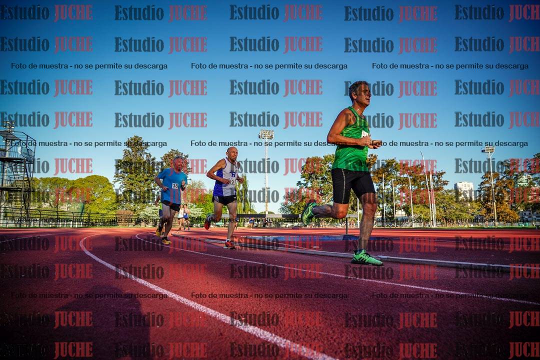 Fotos de los 3000 m llanos de varones