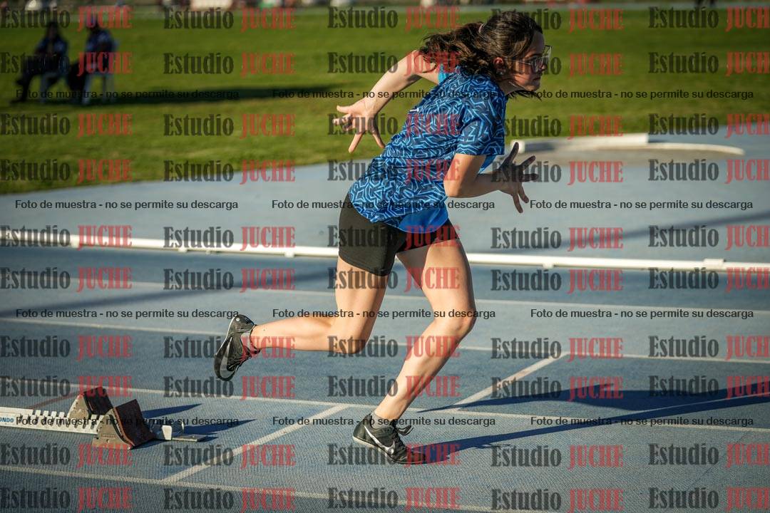 Fotos de las Postas 5x80 m de mujeres y varones