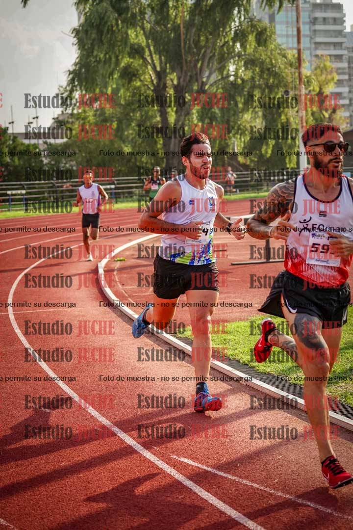 Fotos de los 3000 m llanos de varones