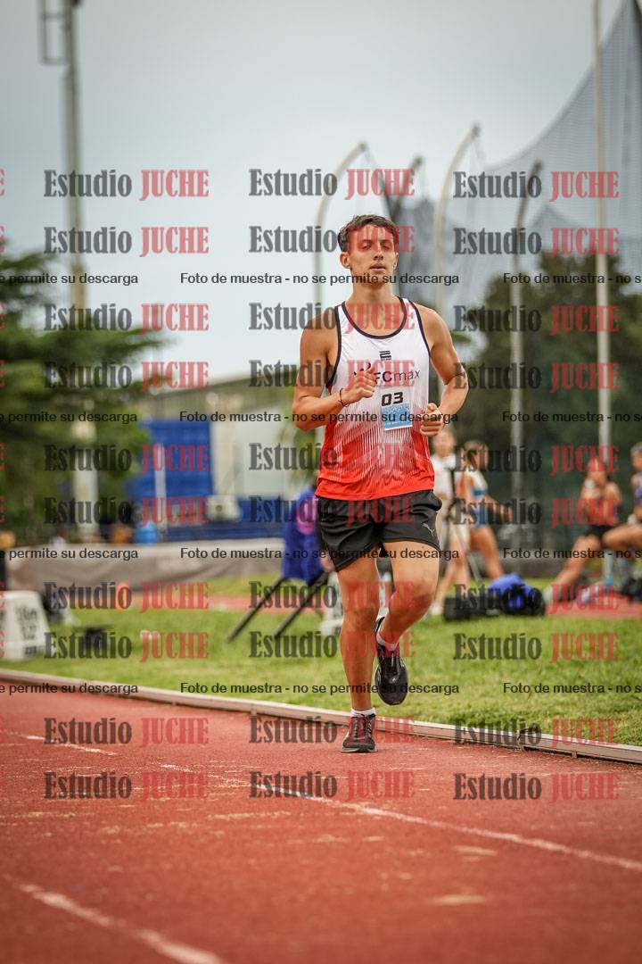 Fotos de los 3000 m llanos de varones