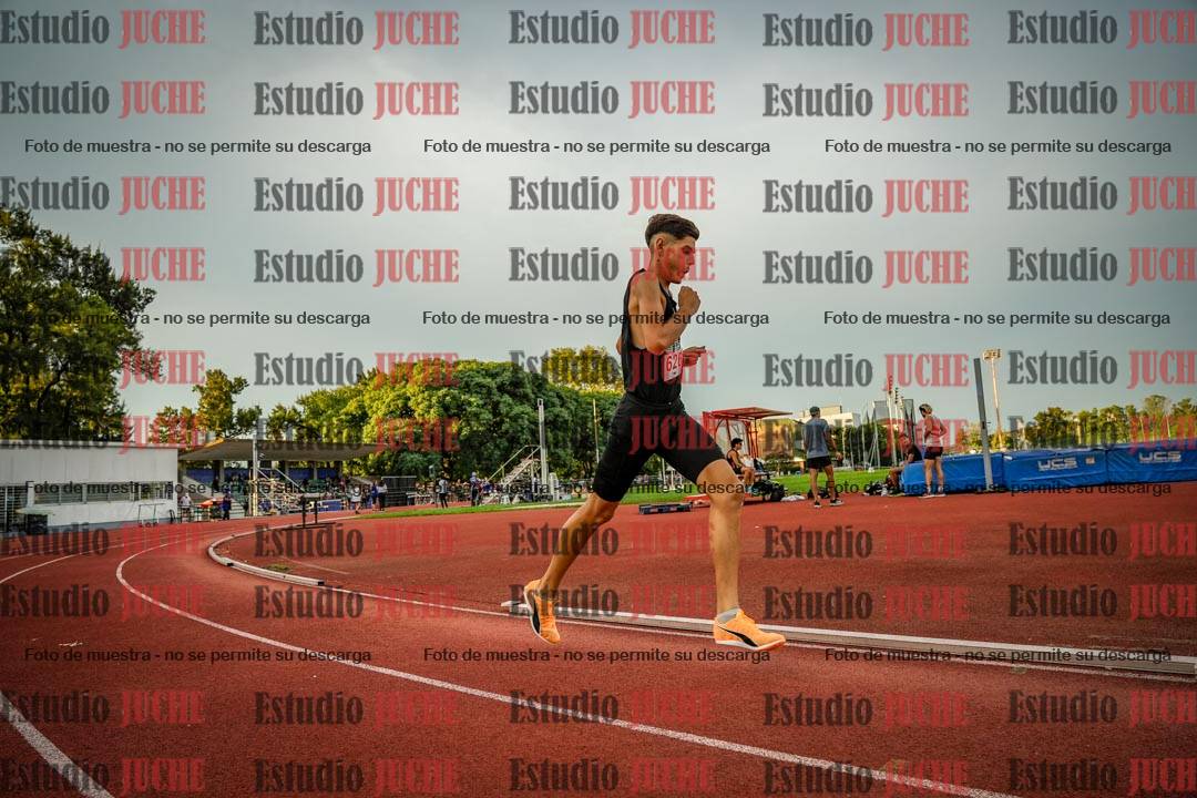 Fotos de los 1500 m llanos de varones