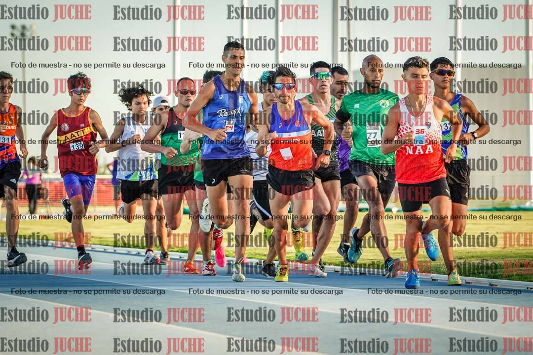 Fotos de los 1500 m llanos de varones