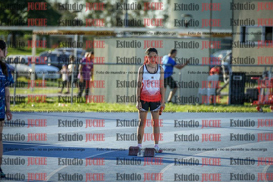 Fotos de las Postas 5x80 m de mujeres y varones