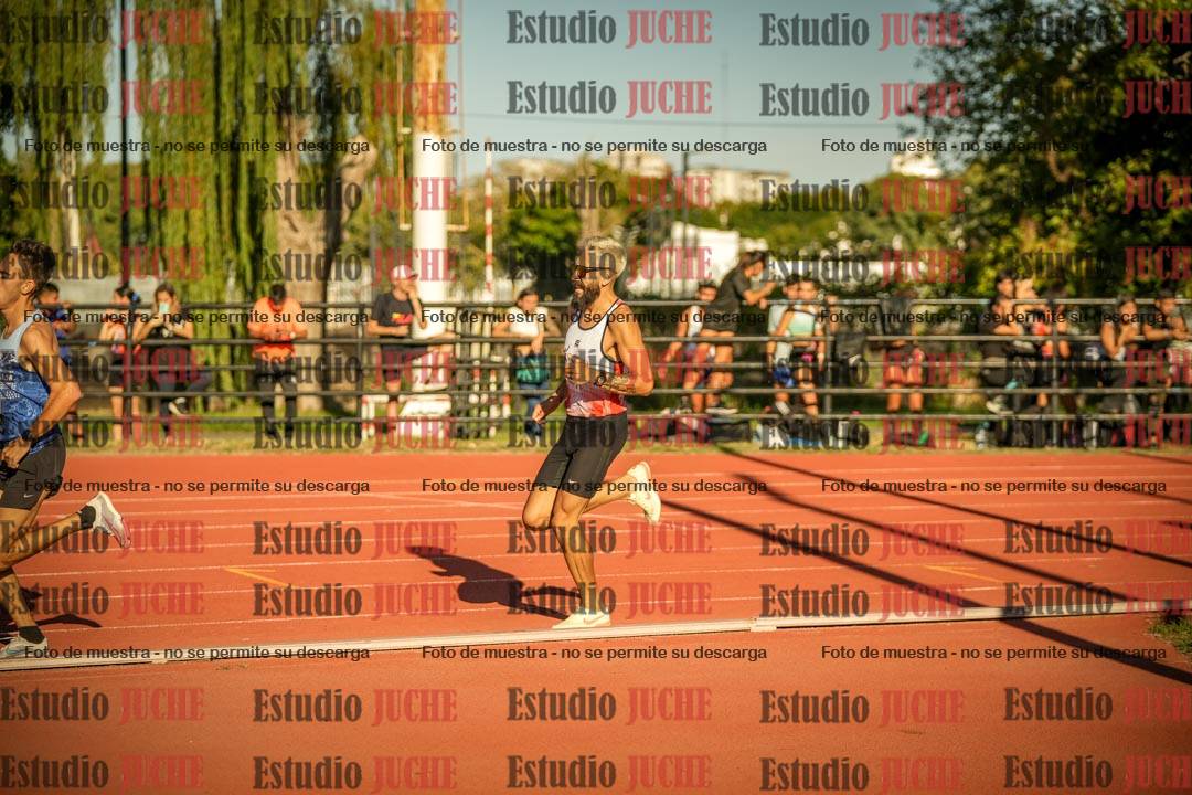 Fotos de los 3000 m llanos de varones