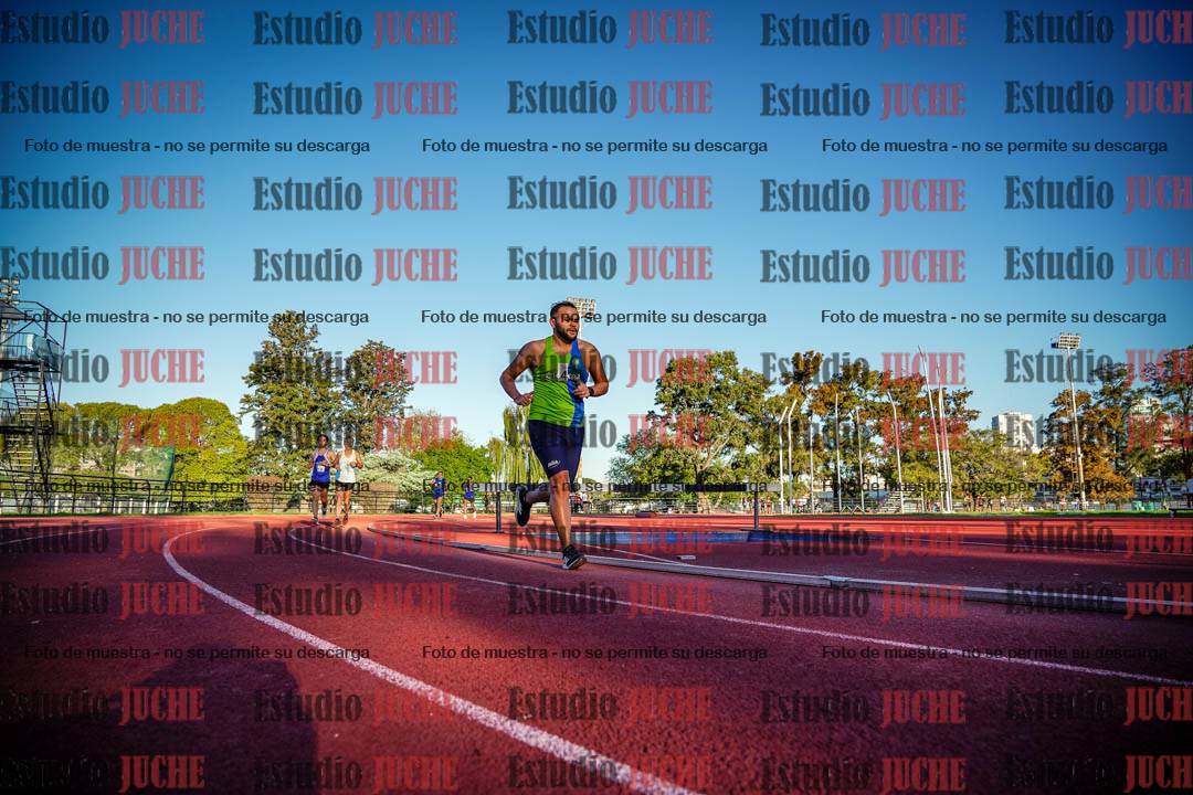 Fotos de los 3000 m llanos de varones