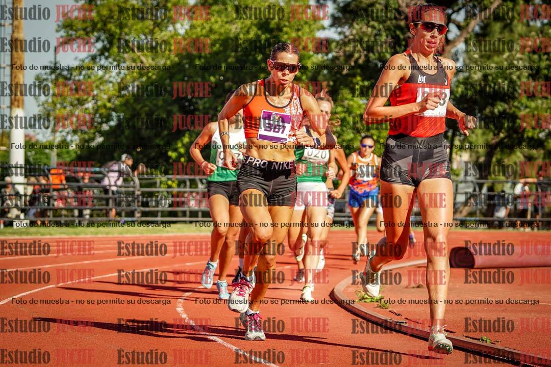 Fotos de los 1500 m llanos de mujeres